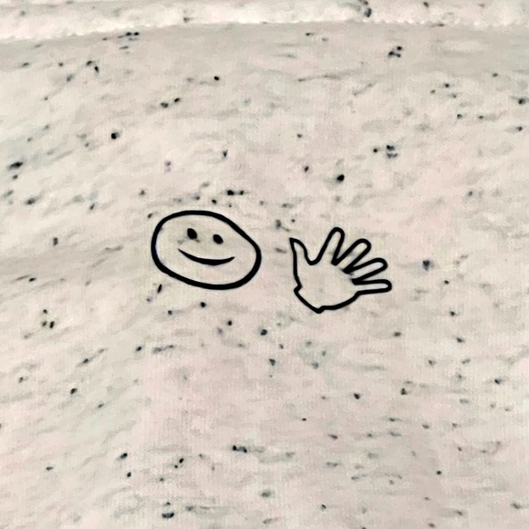 Limited Edition Glossier, Terrazzo Heather Grey Hoodie Size: M Rare & SOLD OUT! - Picture 3 of 8